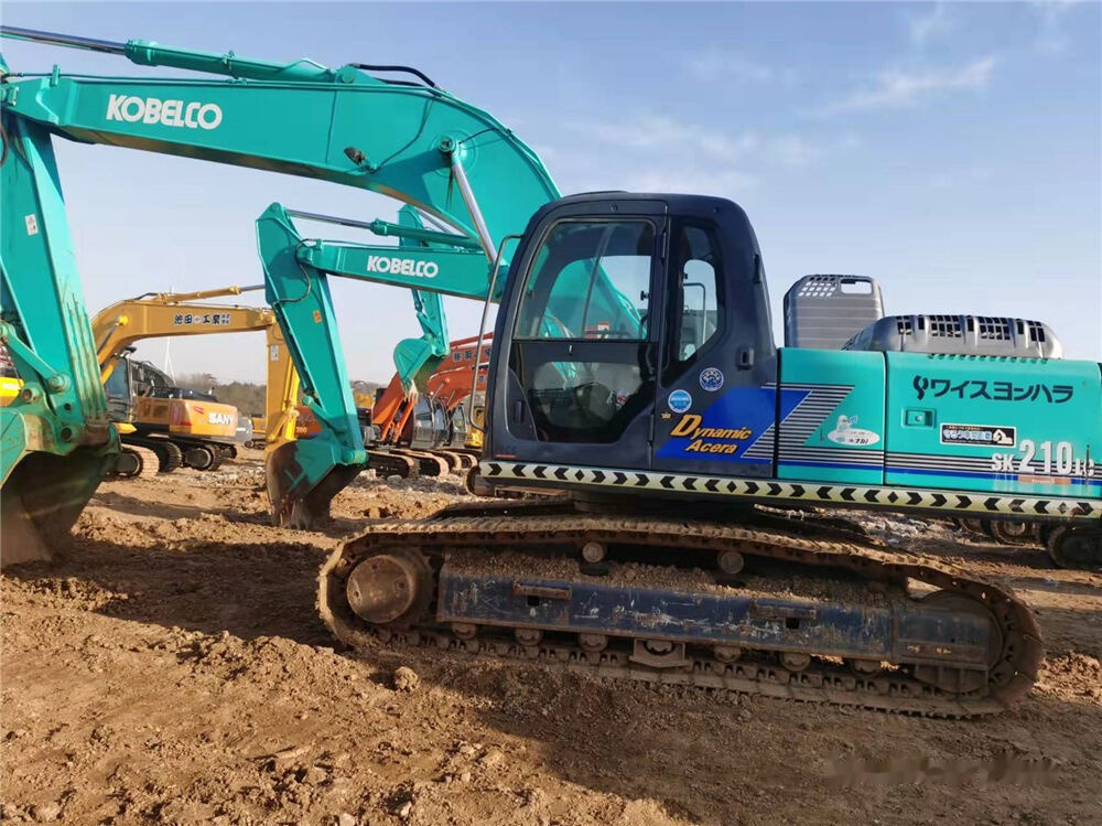 Kobelco SK210LC - Escavadora de rastos: foto 5 Kobelco SK210LC - Escavadora de rastos: foto 5