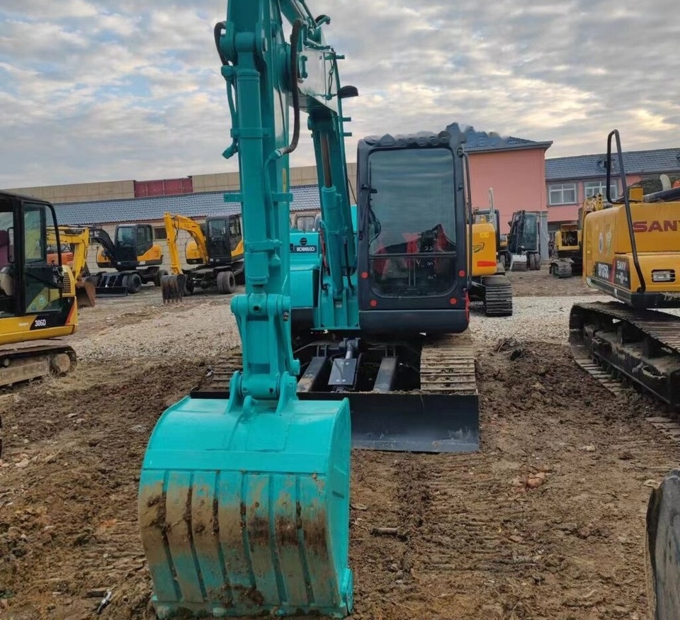 Kobelco SK75 - Mini escavadeira: foto 4 Kobelco SK75 - Mini escavadeira: foto 4