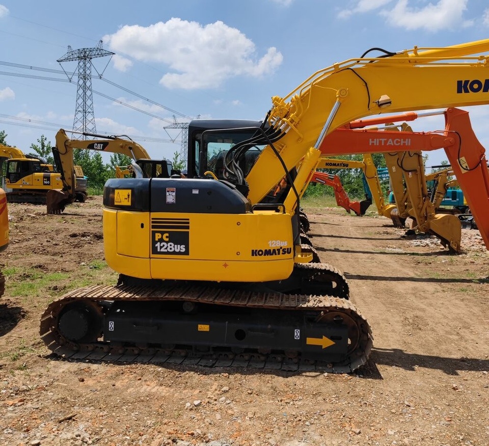 Komatsu PC128US - Escavadora de rastos: foto 3 Komatsu PC128US - Escavadora de rastos: foto 3
