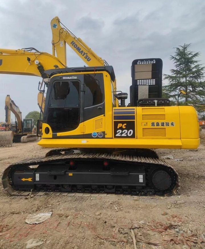 Komatsu PC220-8 - Escavadora de rastos: foto 4 Komatsu PC220-8 - Escavadora de rastos: foto 4