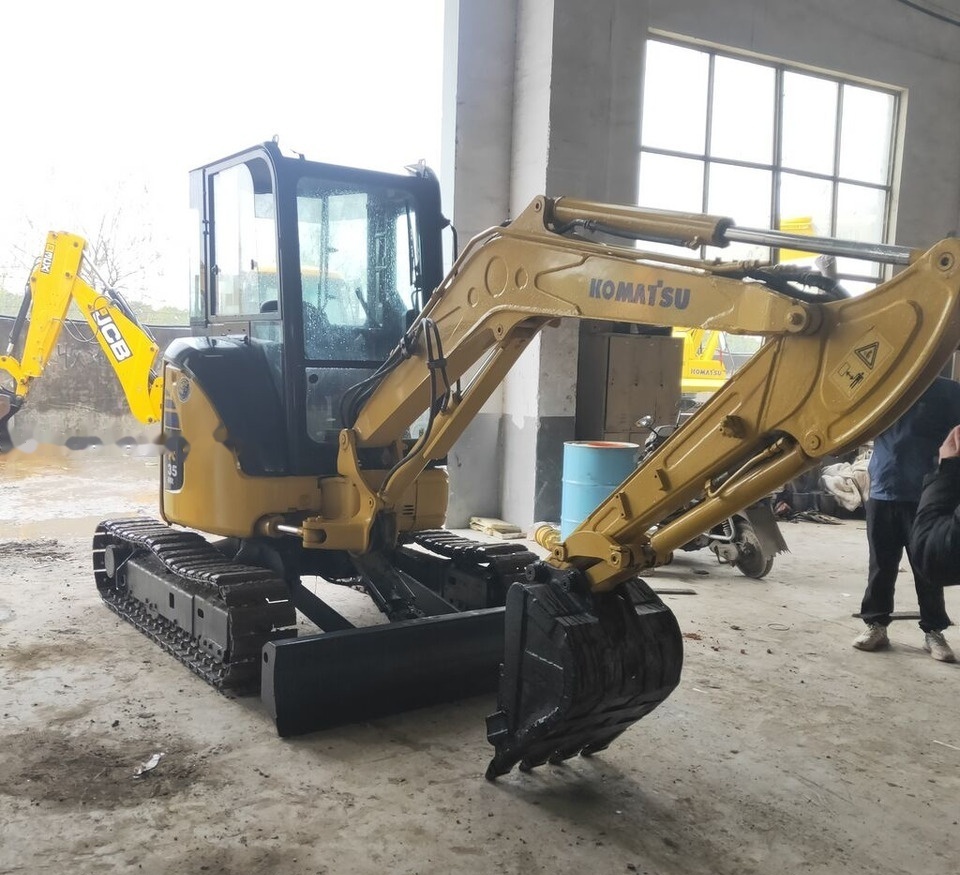 Komatsu PC35 - Mini escavadeira: foto 4 Komatsu PC35 - Mini escavadeira: foto 4