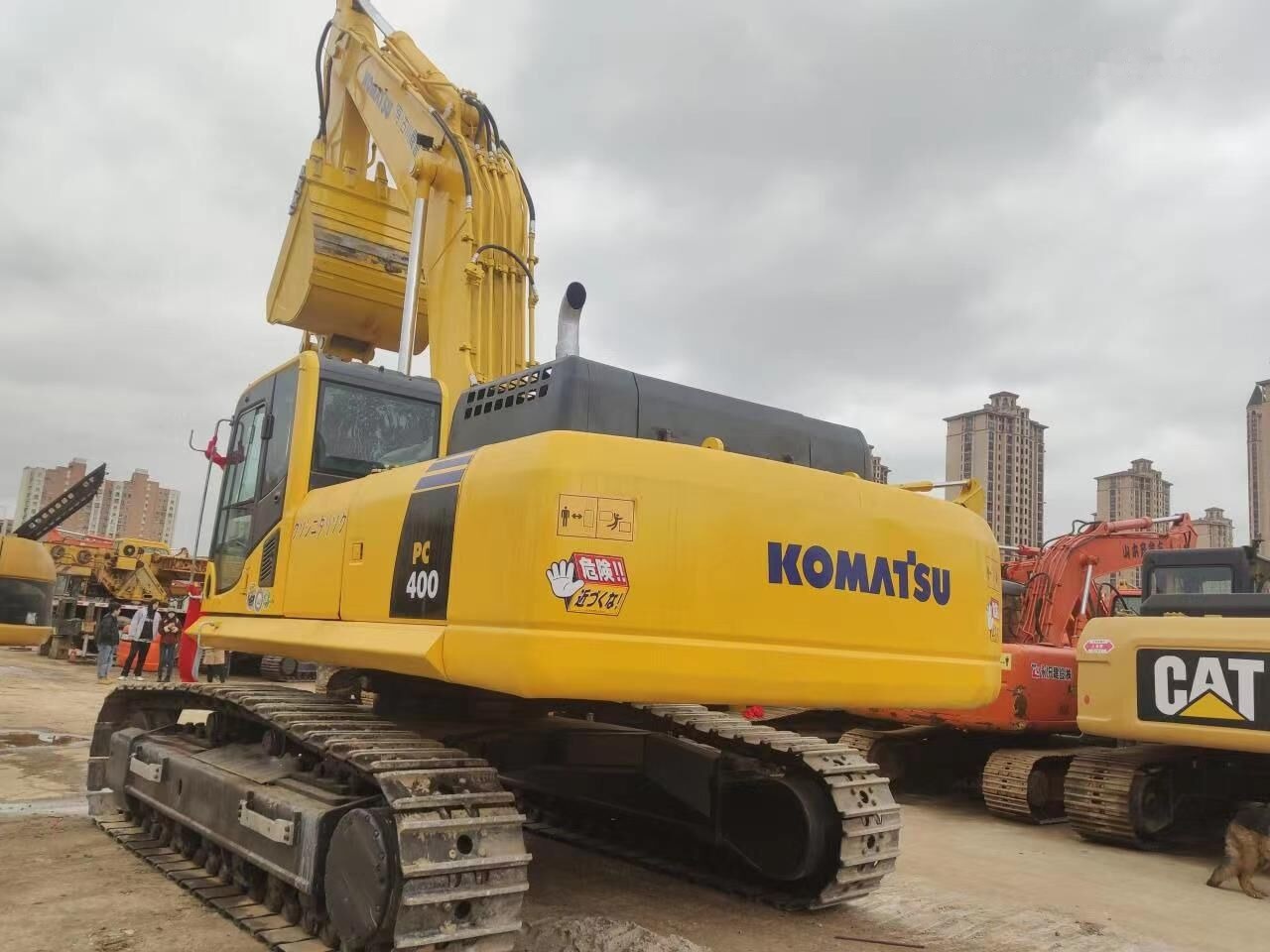 Komatsu PC400-8 - Escavadora de rastos: foto 5 Komatsu PC400-8 - Escavadora de rastos: foto 5