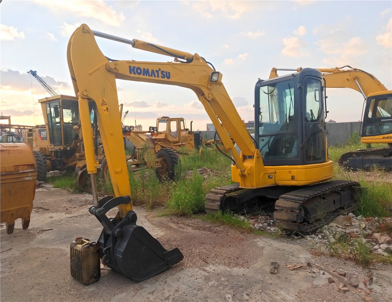 Komatsu PC55 - Mini escavadeira: foto 5 Komatsu PC55 - Mini escavadeira: foto 5
