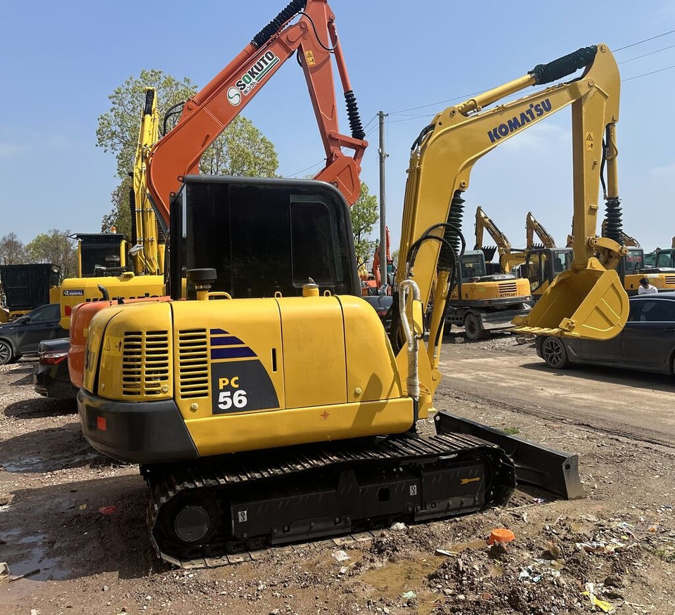 Komatsu PC56 - Mini escavadeira: foto 1 Komatsu PC56 - Mini escavadeira: foto 1