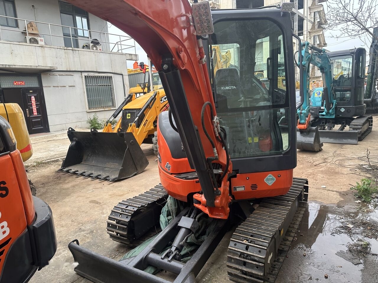 Kubota U35 - Mini escavadeira: foto 4 Kubota U35 - Mini escavadeira: foto 4