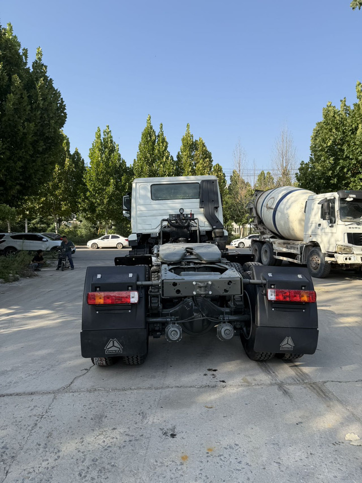 HOWO 6x4 - Tractor: foto 5 HOWO 6x4 - Tractor: foto 5