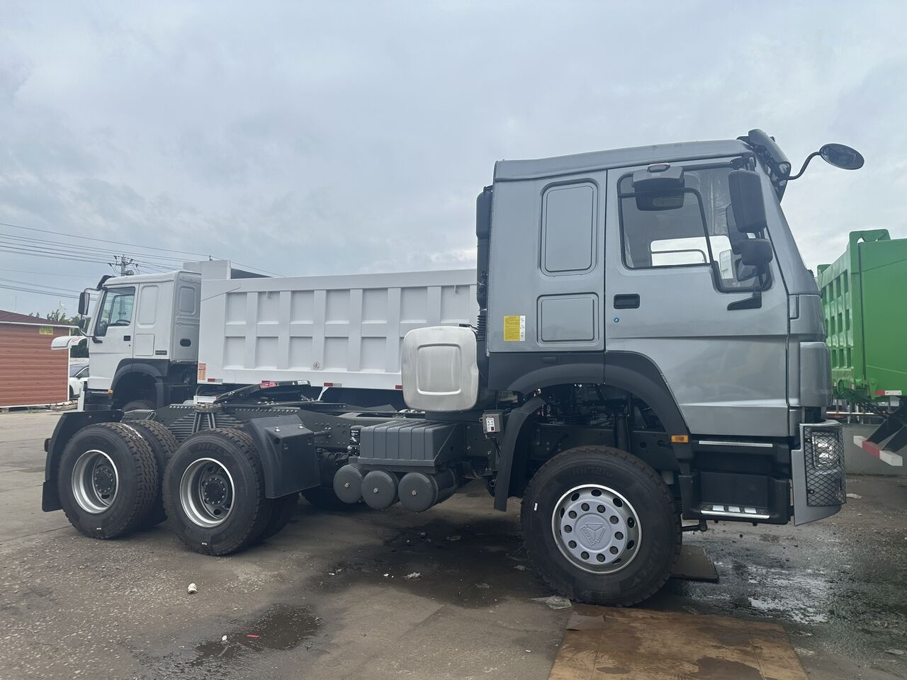 Howo - Tractor: foto 2 Howo - Tractor: foto 2