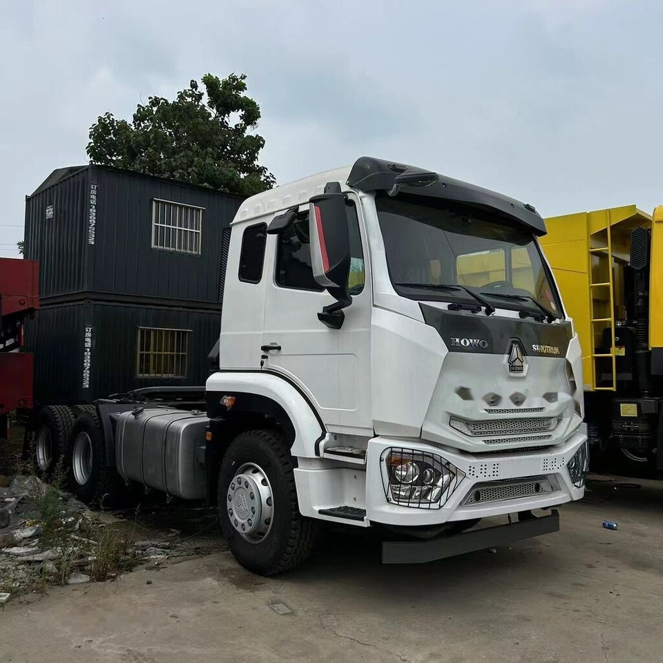 Howo Haohan - Tractor: foto 2 Howo Haohan - Tractor: foto 2