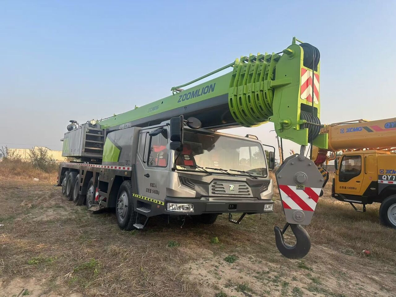 Zoomlion ZTC900V6 - Grua móvel: foto 1 Zoomlion ZTC900V6 - Grua móvel: foto 1