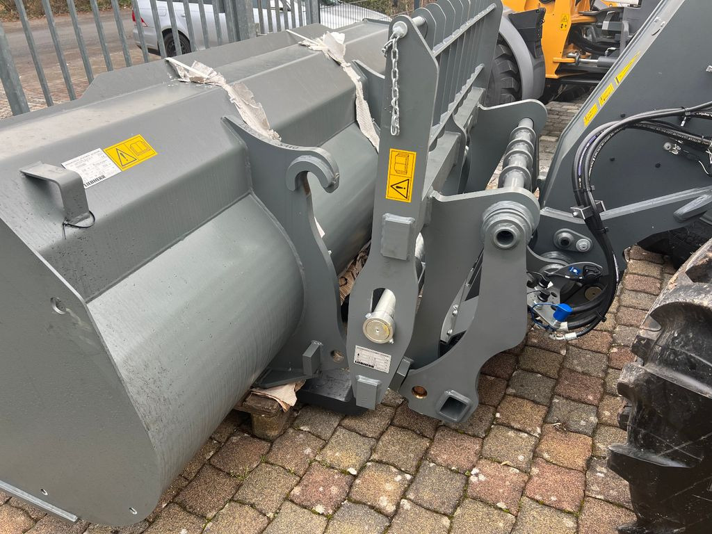 Liebherr T 55-7S Liebherr T 55-7S - Empilhador telescópico: foto 4 Liebherr T 55-7S Liebherr T 55-7S - Empilhador telescópico: foto 4