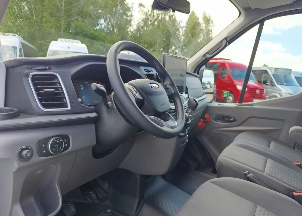 Minibus, Furgão de passageiros novo Ford Transit: foto 17