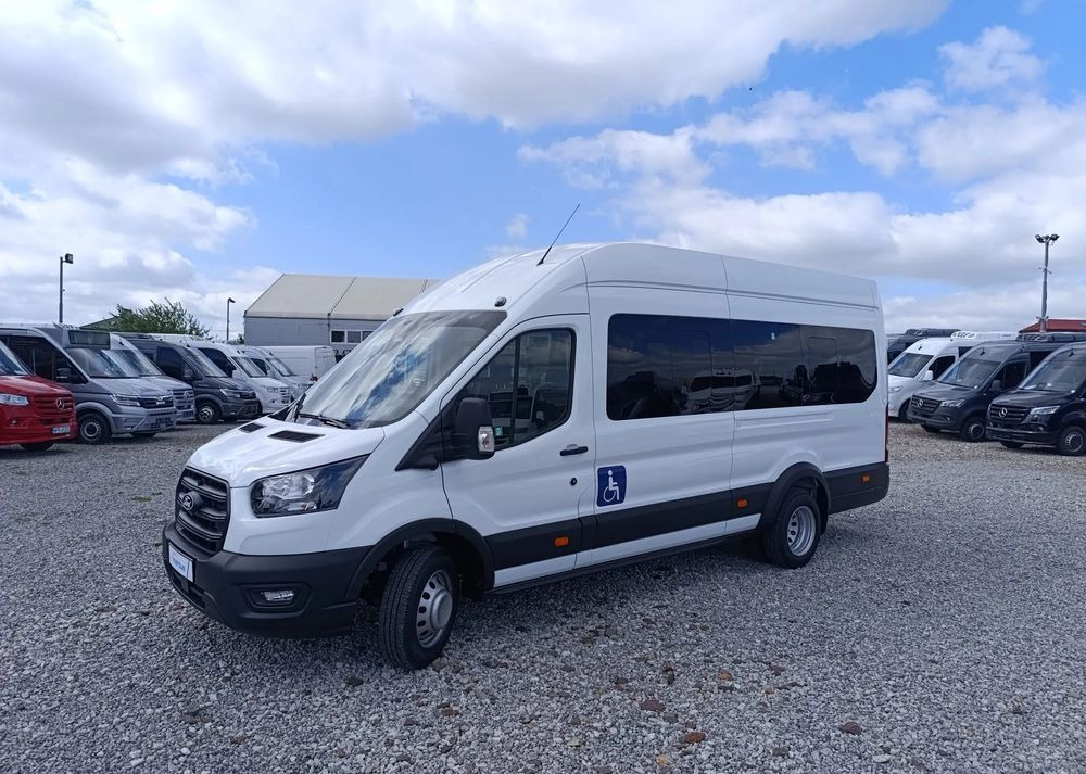 Minibus, Furgão de passageiros novo Ford Transit: foto 11