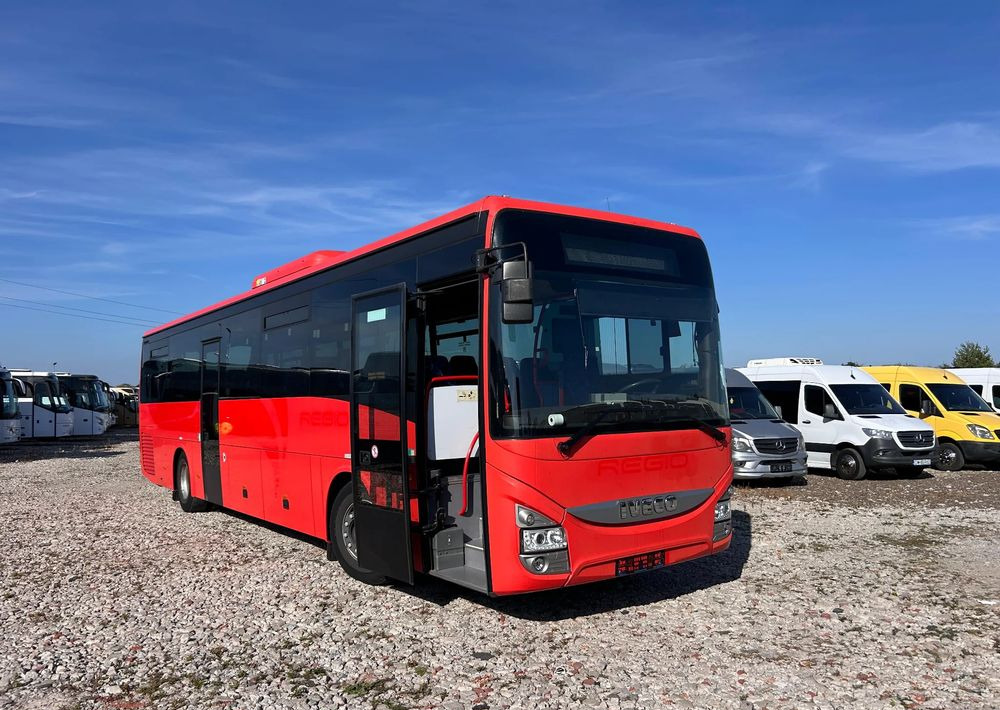 Iveco Crossway - Ônibus suburbano: foto 1 Iveco Crossway - Ônibus suburbano: foto 1