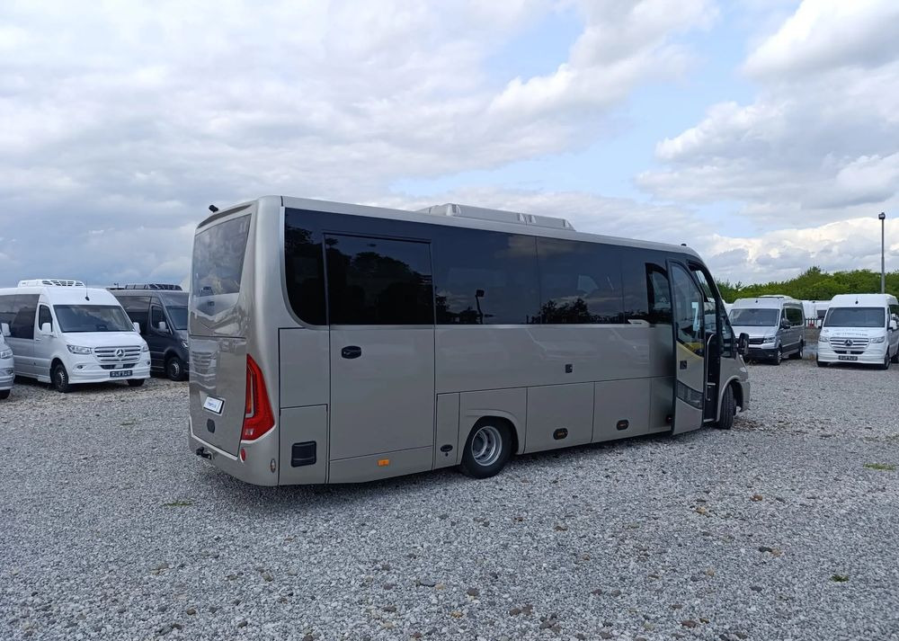 Iveco Mercus Daily 70C21 - Minibus, Furgão de passageiros: foto 5 Iveco Mercus Daily 70C21 - Minibus, Furgão de passageiros: foto 5
