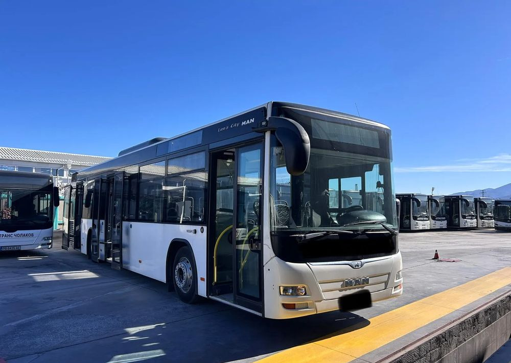 MAN Lions City LE - Ônibus urbano: foto 1 MAN Lions City LE - Ônibus urbano: foto 1