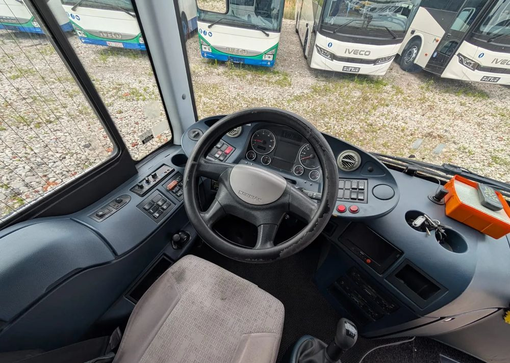 Máquina de outro Neoplan Tourliner: foto 14