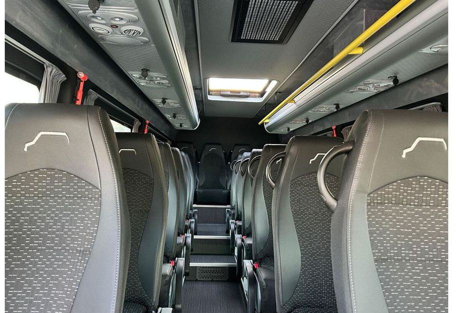 Minibus, Furgão de passageiros Mercedes-Benz Sprinter 517: foto 18