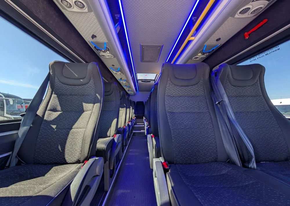 Leasing de  Mercedes-Benz Sprinter 517 Mercedes-Benz Sprinter 517: foto 18