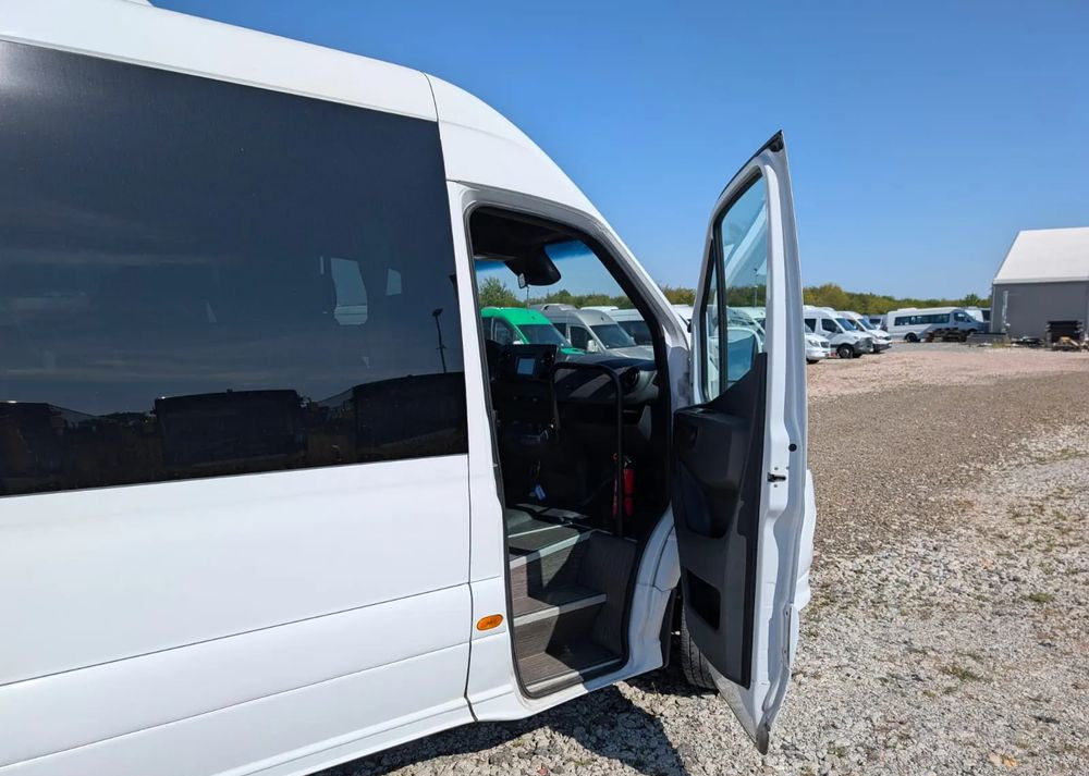 Leasing de  Mercedes-Benz Sprinter 517 Mercedes-Benz Sprinter 517: foto 13