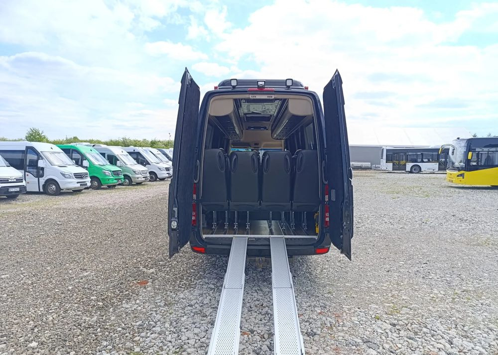 Minibus, Furgão de passageiros Mercedes-Benz Sprinter 519: foto 7