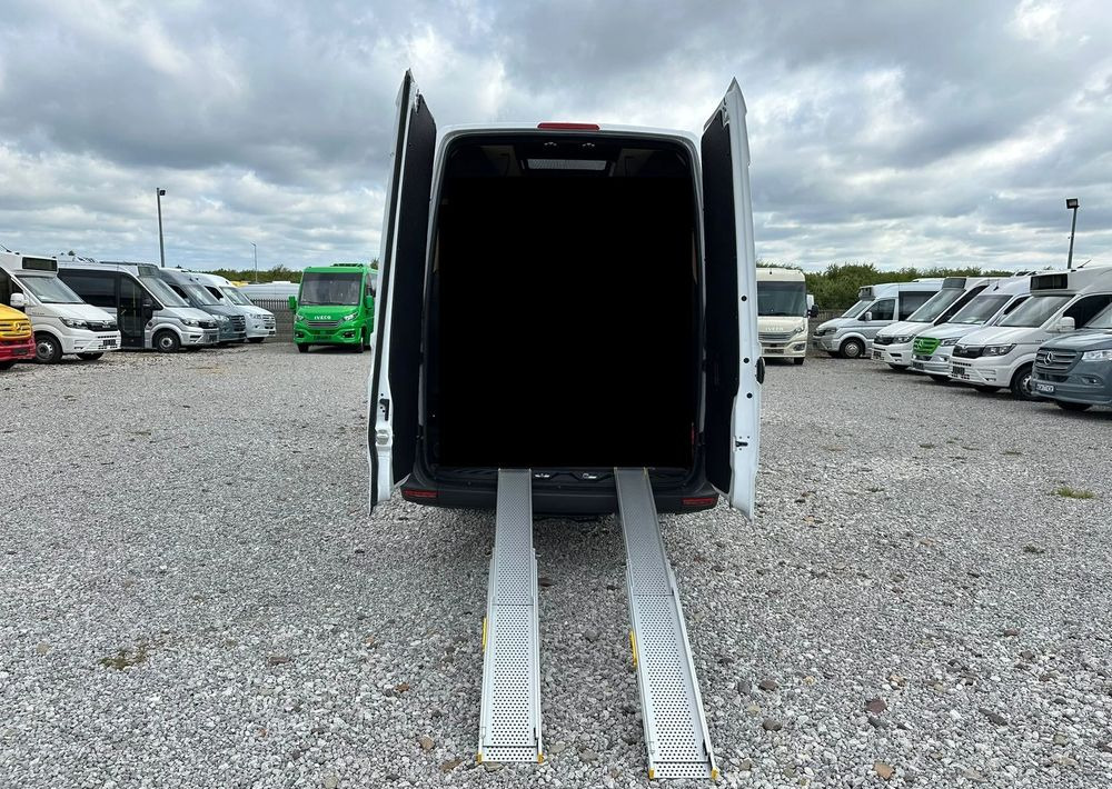 Minibus, Ônibus elétrico novo Mercedes-Benz Sprinter: foto 19