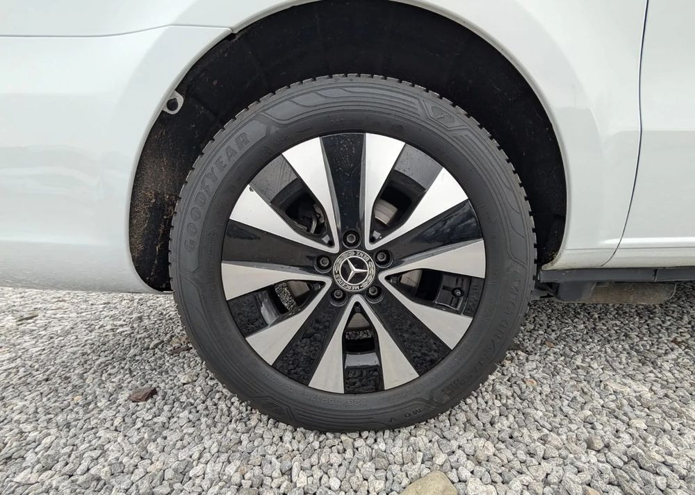 Mercedes-Benz Vito Tourer 114 - Minibus, Furgão de passageiros: foto 4 Mercedes-Benz Vito Tourer 114 - Minibus, Furgão de passageiros: foto 4