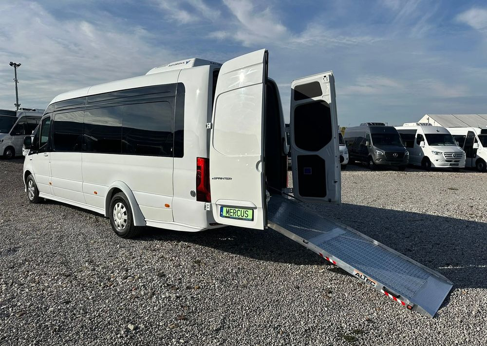 Minibus, Ônibus elétrico novo Mercedes-Benz eSprinter: foto 8
