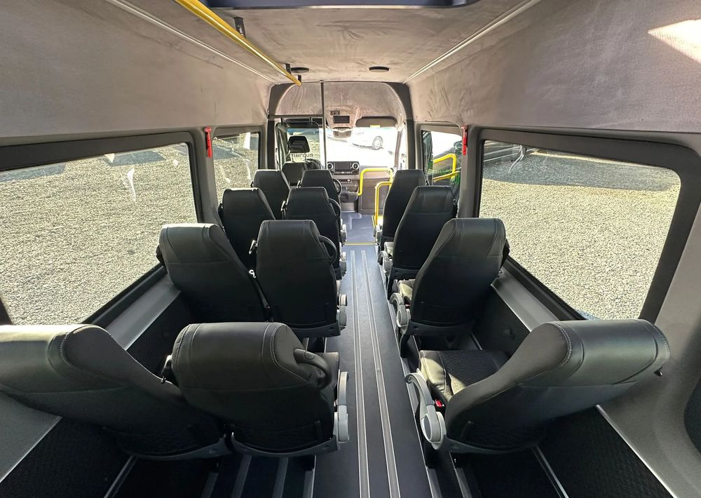 Minibus, Ônibus elétrico novo Mercedes-Benz eSprinter: foto 13