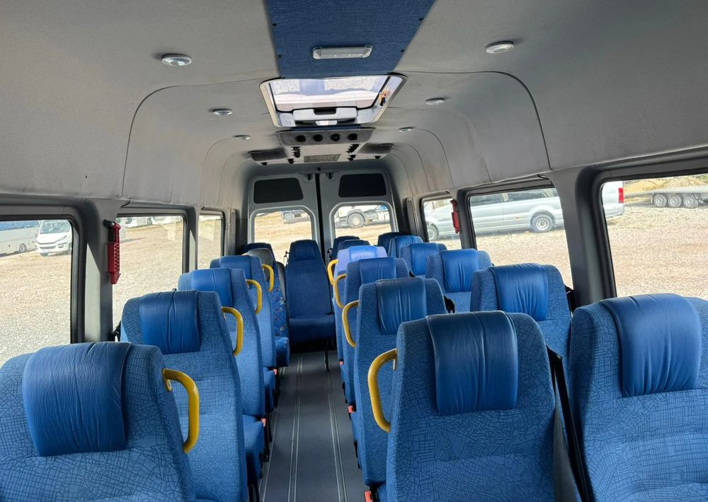 Volkswagen Crafter - Minibus, Furgão de passageiros: foto 4 Volkswagen Crafter - Minibus, Furgão de passageiros: foto 4