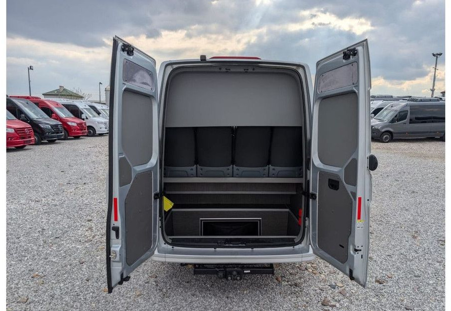 Volkswagen Crafter - Minibus, Furgão de passageiros: foto 5 Volkswagen Crafter - Minibus, Furgão de passageiros: foto 5