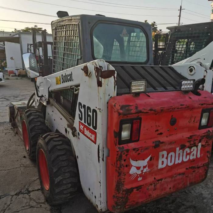 BOBCAT s160 - Mini pá carregadora: foto 1 BOBCAT s160 - Mini pá carregadora: foto 1