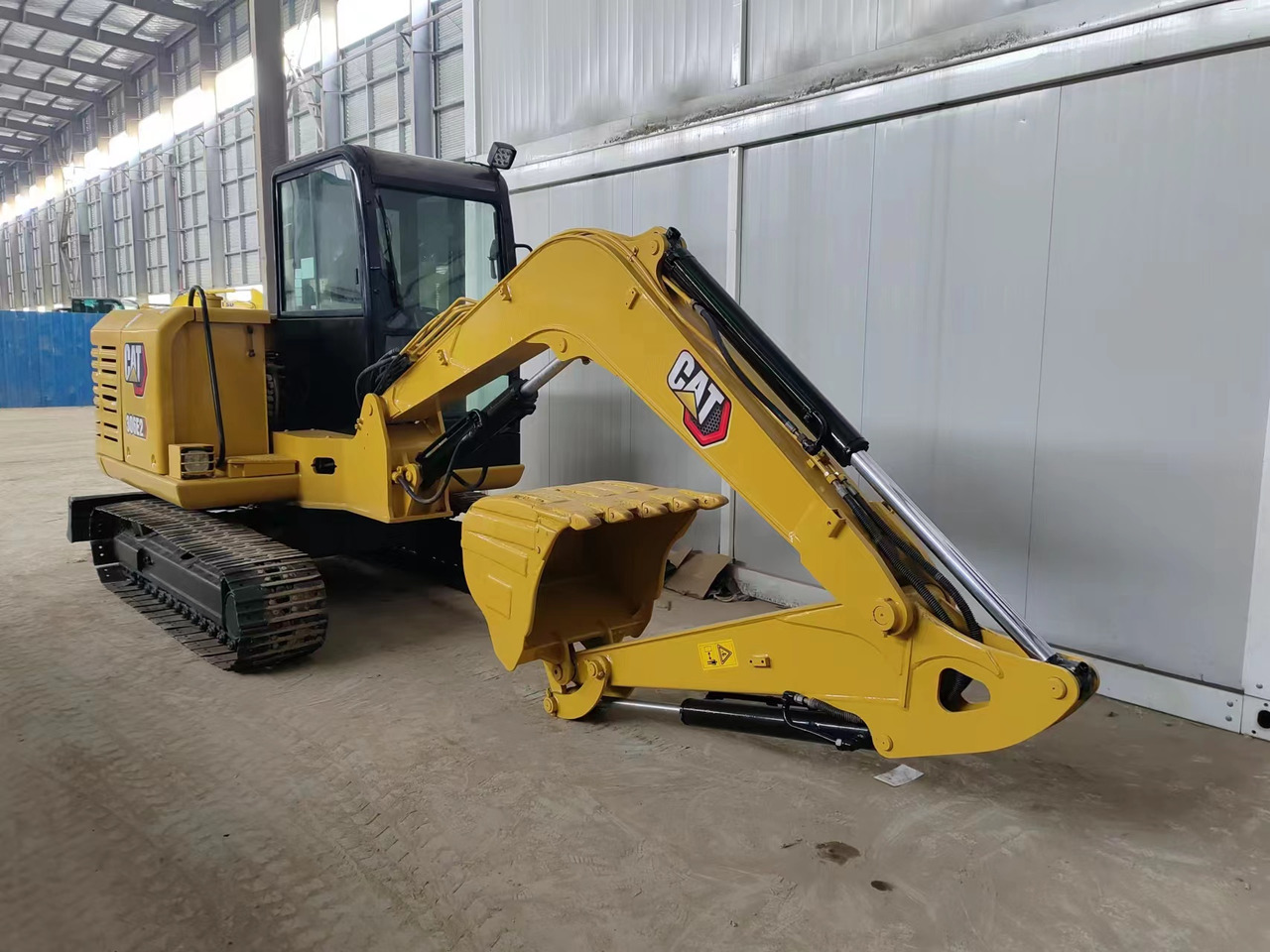 CATERPILLAR 306E2 - Mini escavadeira: foto 1 CATERPILLAR 306E2 - Mini escavadeira: foto 1