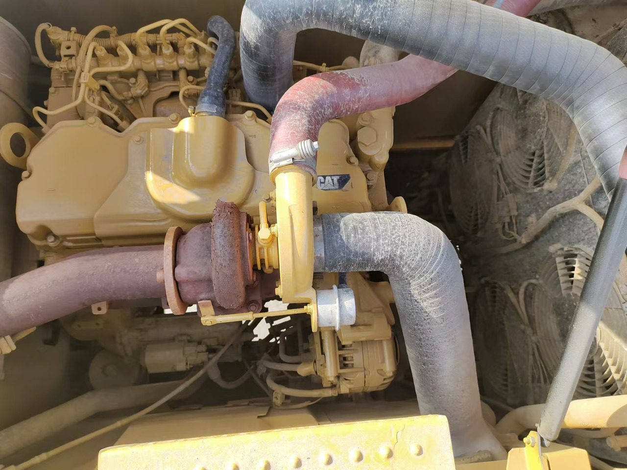 CATERPILLAR 320GC - Escavadora de rastos: foto 5 CATERPILLAR 320GC - Escavadora de rastos: foto 5