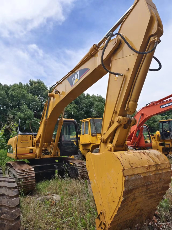 Escavadora de rastos CATERPILLAR 325C: foto 8