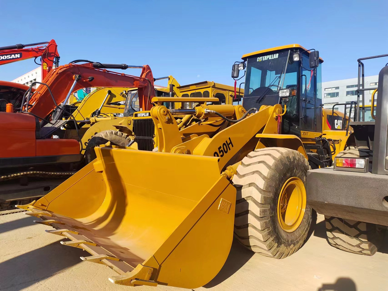 CATERPILLAR 950H - Pá carregadora de rodas: foto 5 CATERPILLAR 950H - Pá carregadora de rodas: foto 5