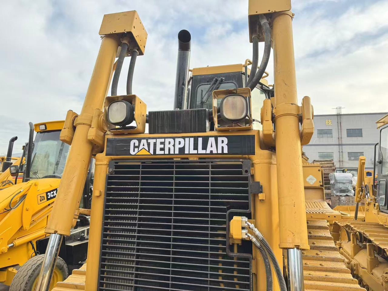 CATERPILLAR D6T - Buldôzer: foto 4 CATERPILLAR D6T - Buldôzer: foto 4
