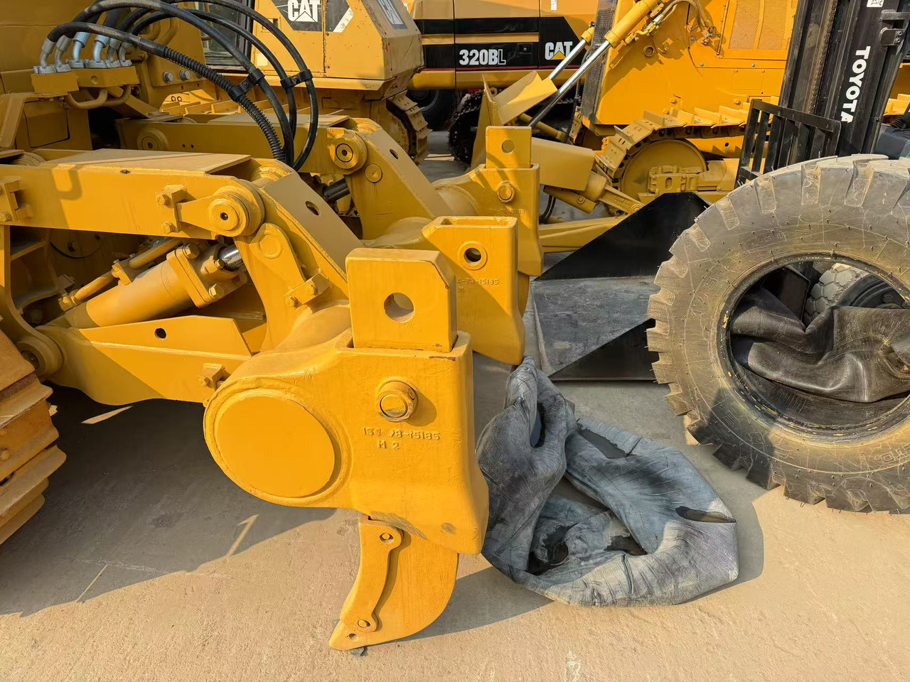 CATERPILLAR D7G - Buldôzer: foto 5 CATERPILLAR D7G - Buldôzer: foto 5