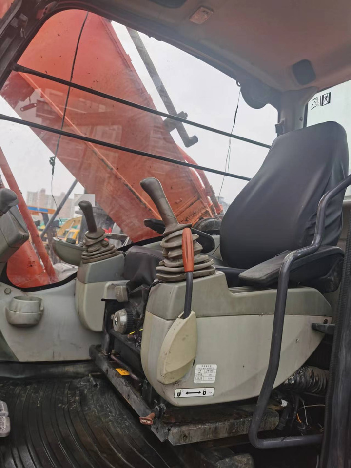 HITACHI ZX360H-5G - Escavadora de rastos: foto 4 HITACHI ZX360H-5G - Escavadora de rastos: foto 4