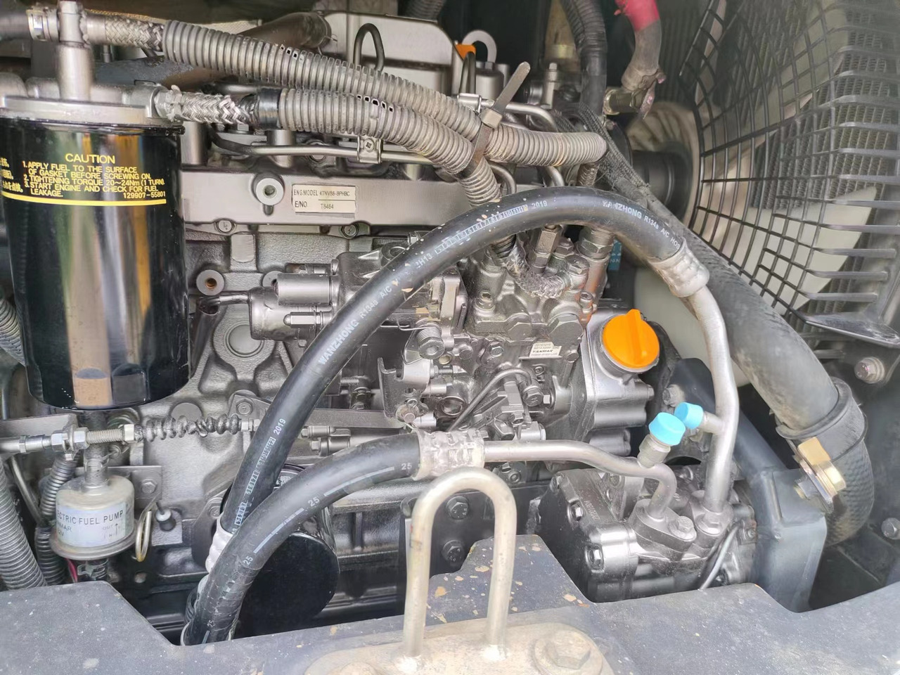 HITACHI ZX55 USR-5A - Mini escavadeira: foto 5 HITACHI ZX55 USR-5A - Mini escavadeira: foto 5