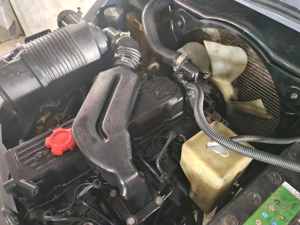 KOMATSU FD30 - Empilhadeira a diesel: foto 5 KOMATSU FD30 - Empilhadeira a diesel: foto 5