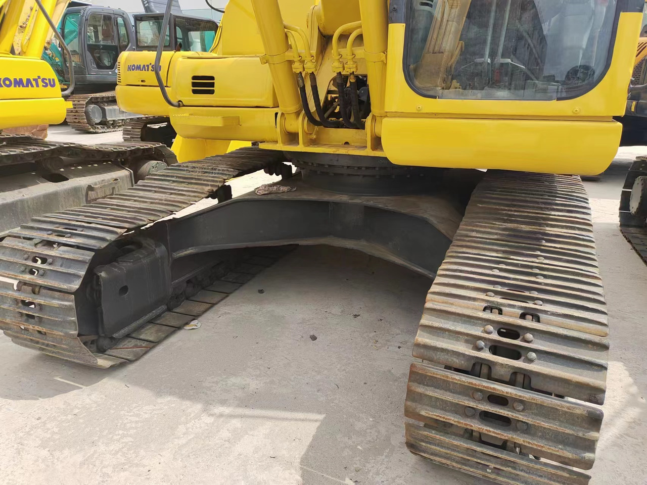 KOMATSU PC200-7 - Escavadora de rastos: foto 5 KOMATSU PC200-7 - Escavadora de rastos: foto 5
