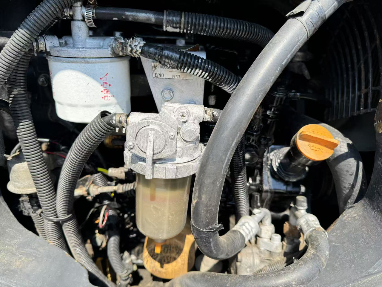 KOMATSU PC35MR - Mini escavadeira: foto 4 KOMATSU PC35MR - Mini escavadeira: foto 4