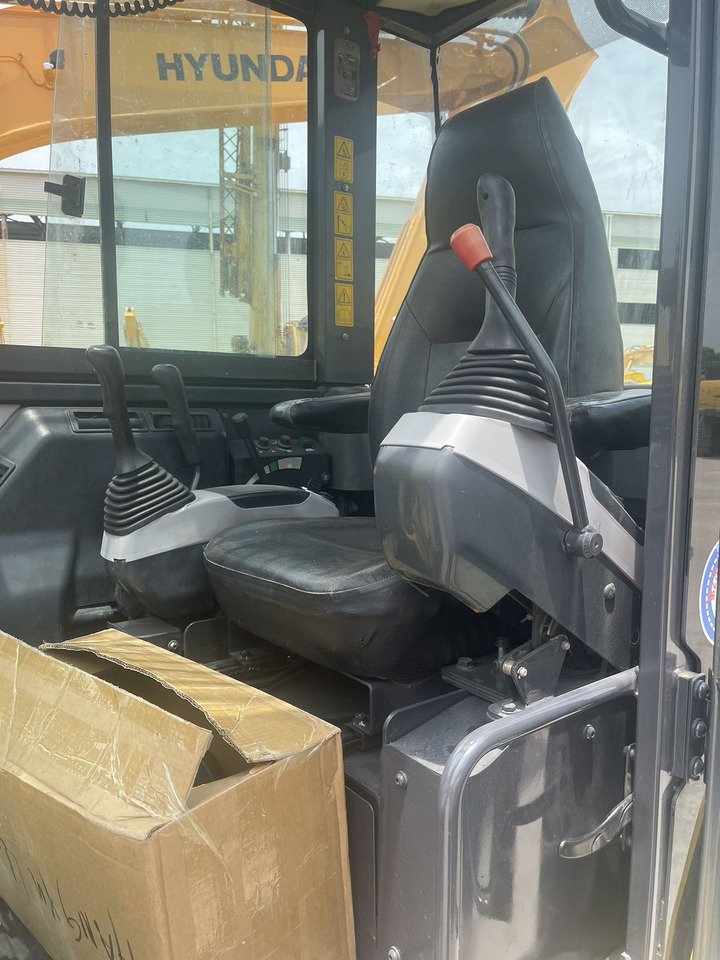 KOMATSU PC58 PC55 PC60 - Mini escavadeira: foto 4 KOMATSU PC58 PC55 PC60 - Mini escavadeira: foto 4