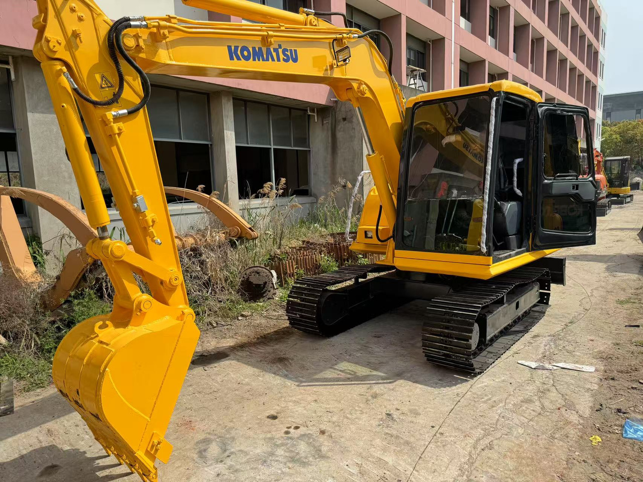 KOMATSU PC60-7 - Mini escavadeira: foto 2 KOMATSU PC60-7 - Mini escavadeira: foto 2