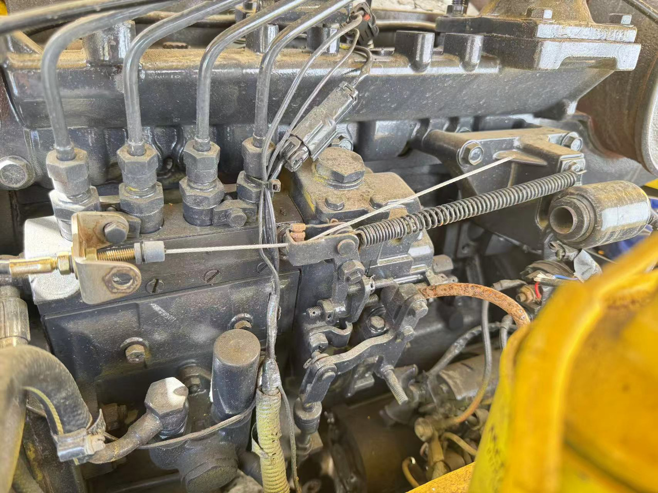 KOMATSU PC60-7 - Mini escavadeira: foto 5 KOMATSU PC60-7 - Mini escavadeira: foto 5