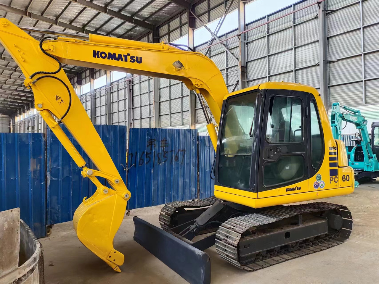 KOMATSU PC60-7 - Escavadora de rastos: foto 1 KOMATSU PC60-7 - Escavadora de rastos: foto 1