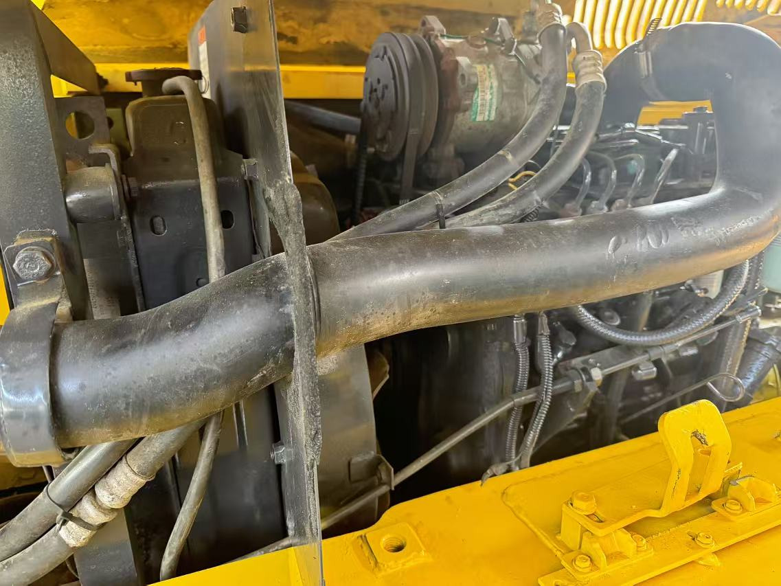KOMATSU PC60-7 PC60 - Mini escavadeira: foto 4 KOMATSU PC60-7 PC60 - Mini escavadeira: foto 4
