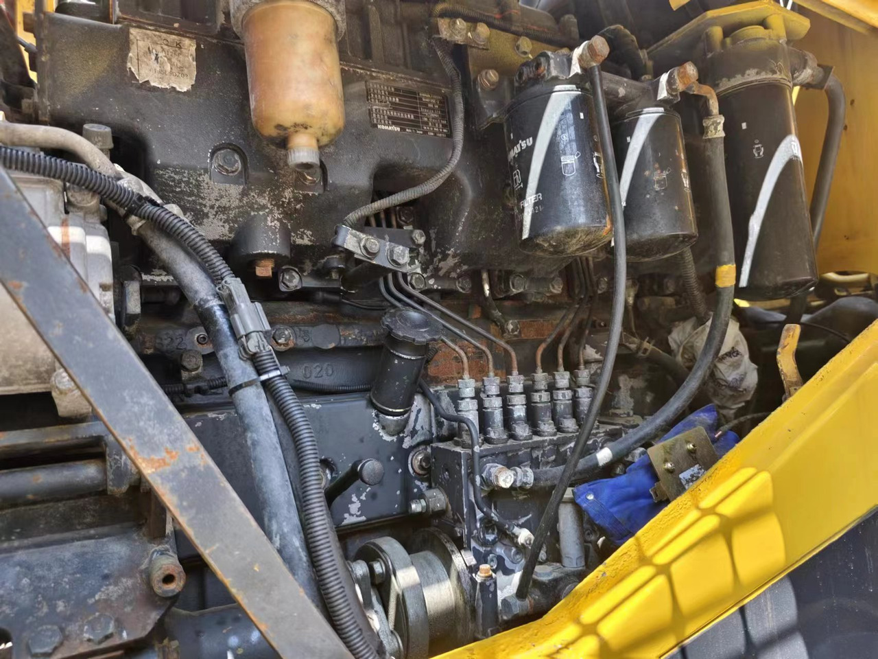 KOMATSU WA470-3 - Pá carregadora de rodas: foto 4 KOMATSU WA470-3 - Pá carregadora de rodas: foto 4