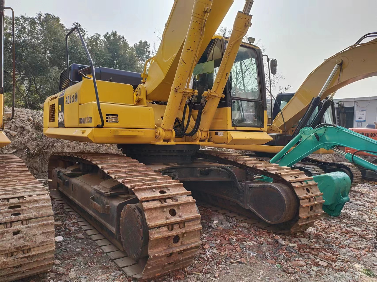 KOMATSU pc450-8 - Escavadora de rastos: foto 1 KOMATSU pc450-8 - Escavadora de rastos: foto 1