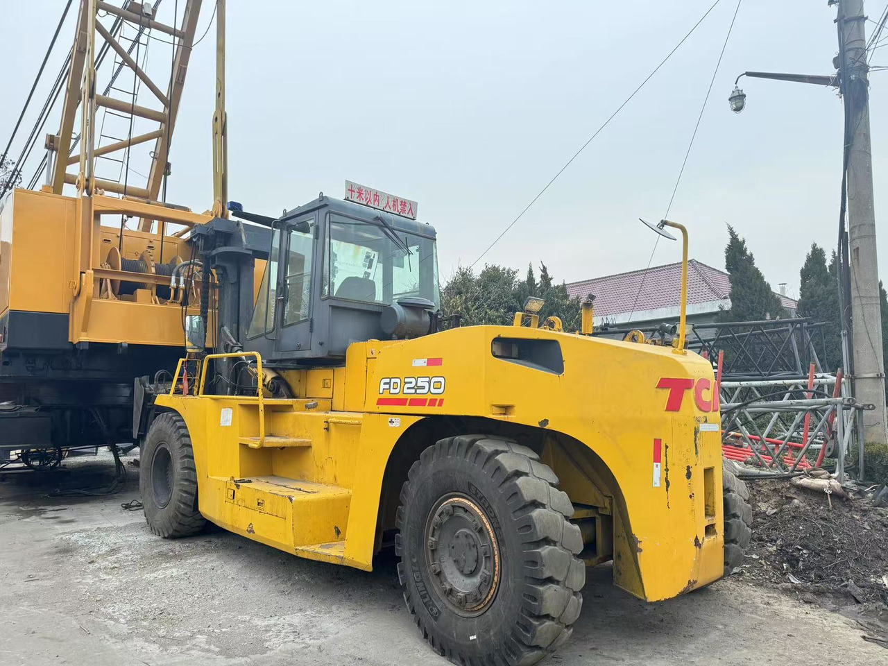 TCM FD250 - Empilhadeira a diesel: foto 2 TCM FD250 - Empilhadeira a diesel: foto 2